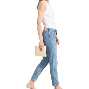Everlane lightweight relaxed jeans size 26